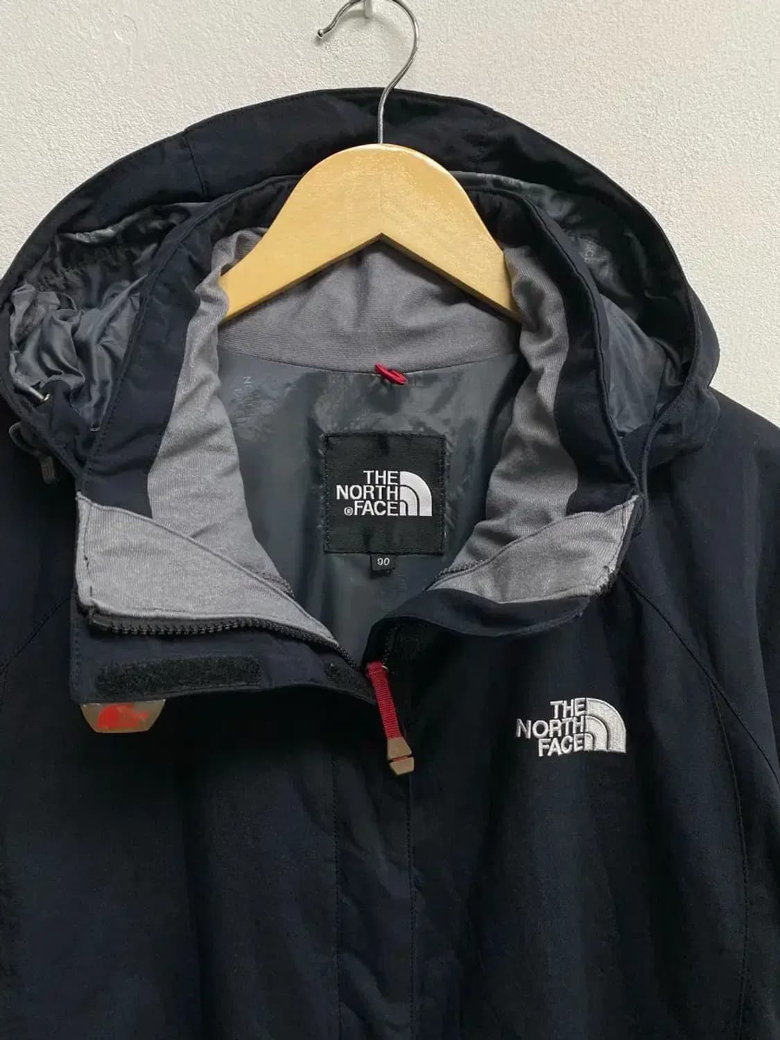 노스페이스 블랙 바람막이 90 상품이미지4