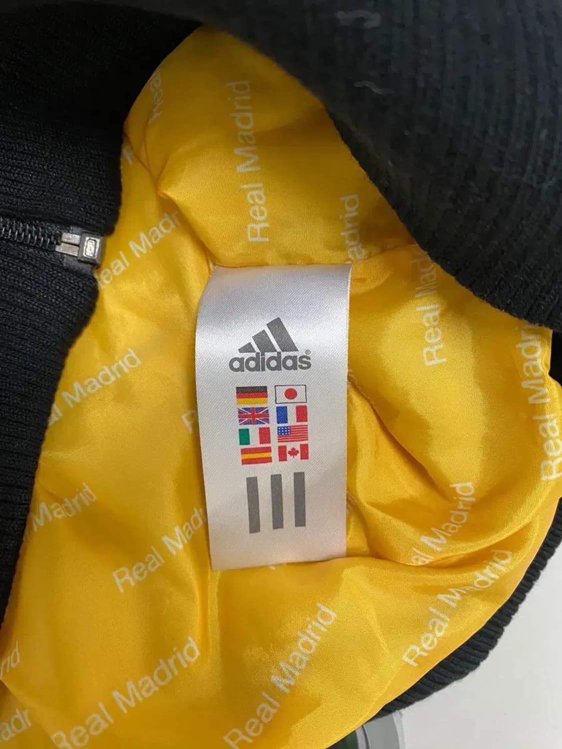 아디다스 레알마드리드 패딩 M 상품이미지8