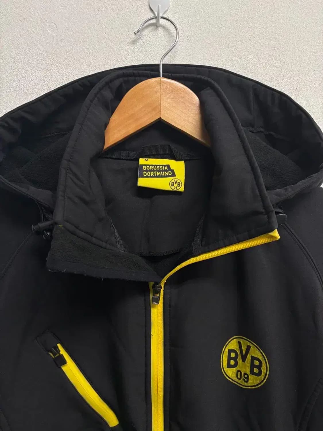 도르트문트 BVB 후드 자켓 M 상품이미지3