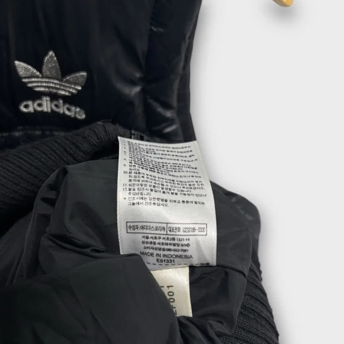 아디다스 오리지널 유광 패딩조끼 90 상품이미지4
