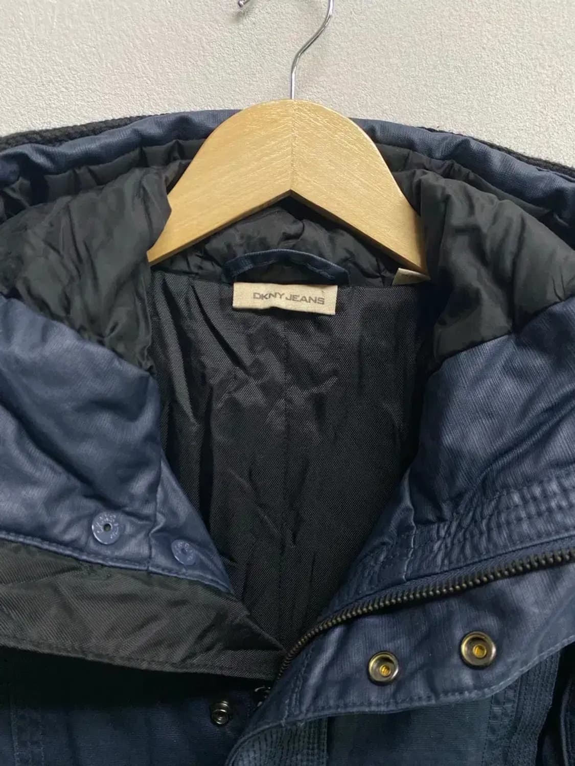 DKNY 헌팅 마운틴 점퍼 M 상품이미지4