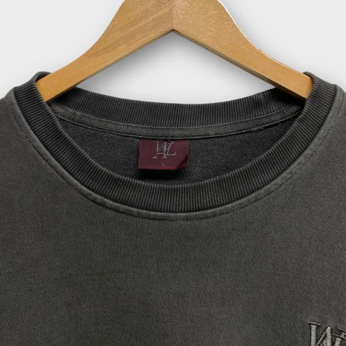 우알롱 Signature 워싱 맨투맨 L 상품이미지4