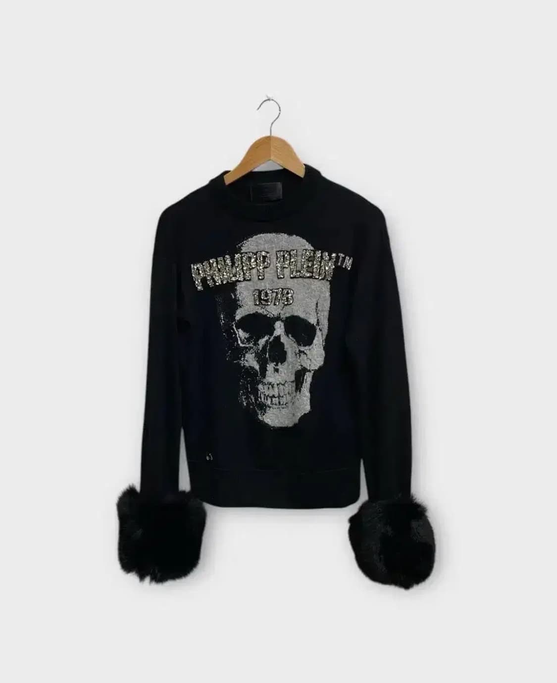필립플레인 PHILIPP PLEIN 스컬 블랙 퍼니트 S 상품이미지1