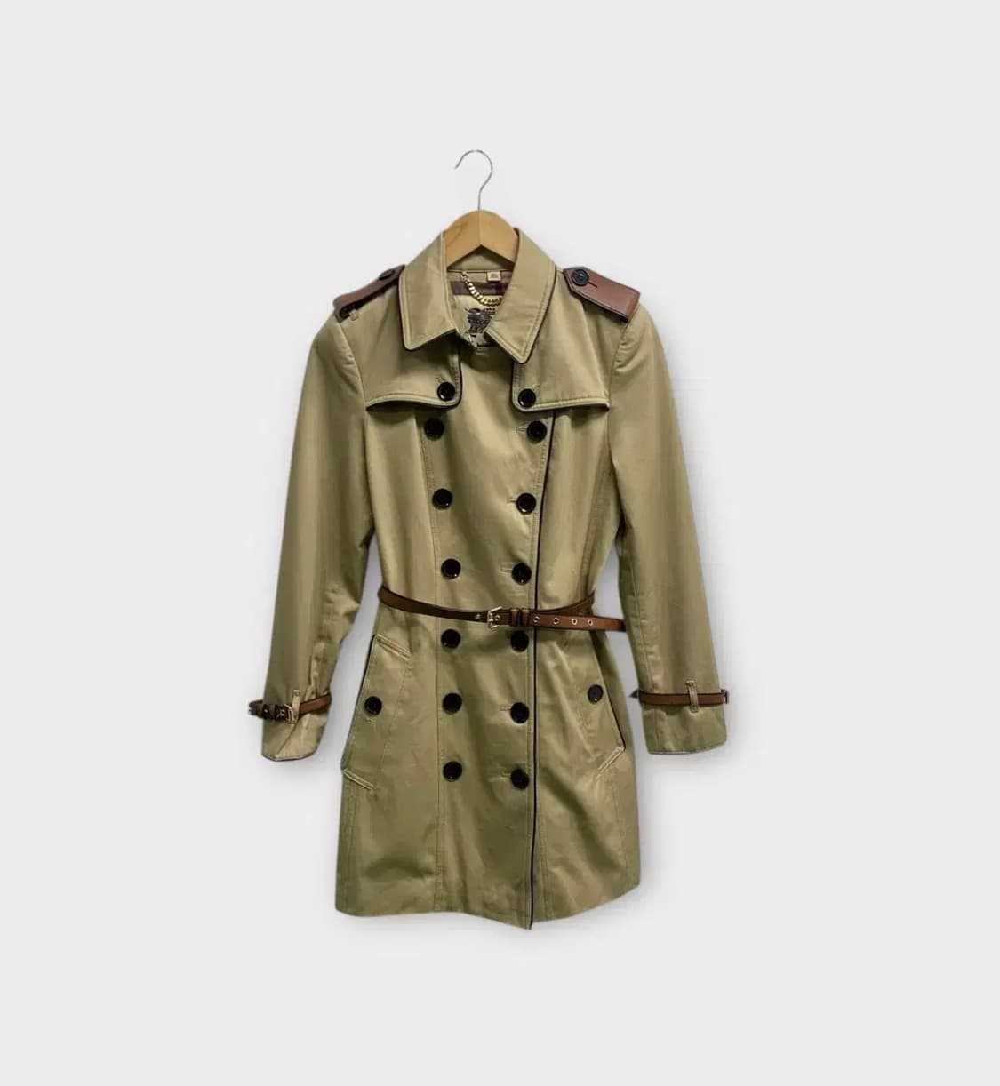 버버리 벨티드 트렌치 코트 UK6 상품이미지1