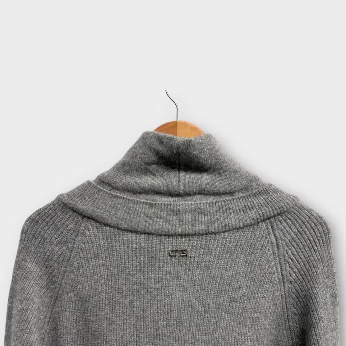 우마뭉 그레이 하이넥 니트 95 상품이미지4
