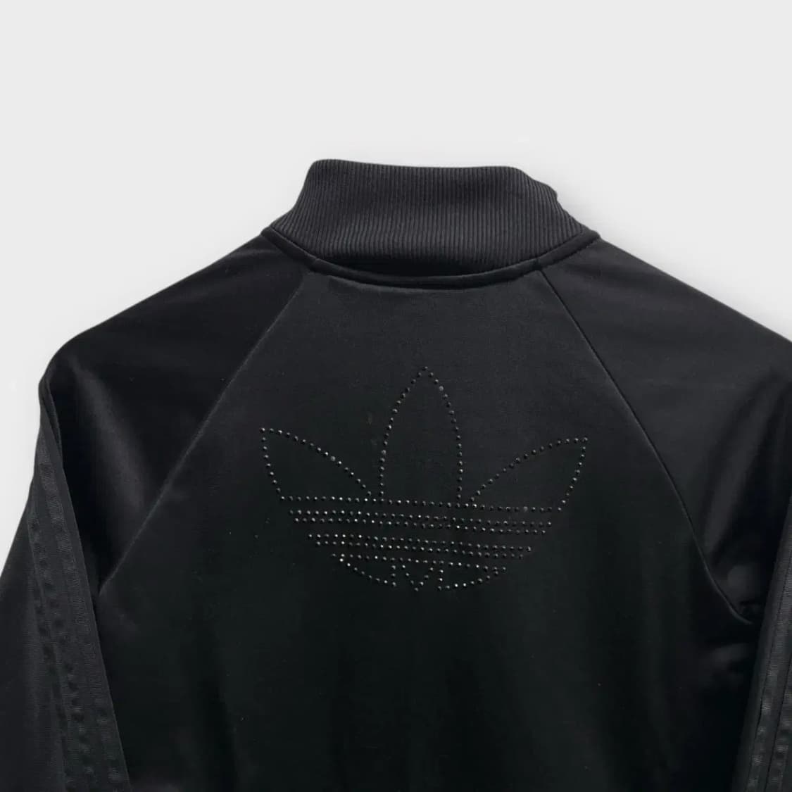 아디다스 큐빅 로고 블랙 트랙탑 95 상품이미지4