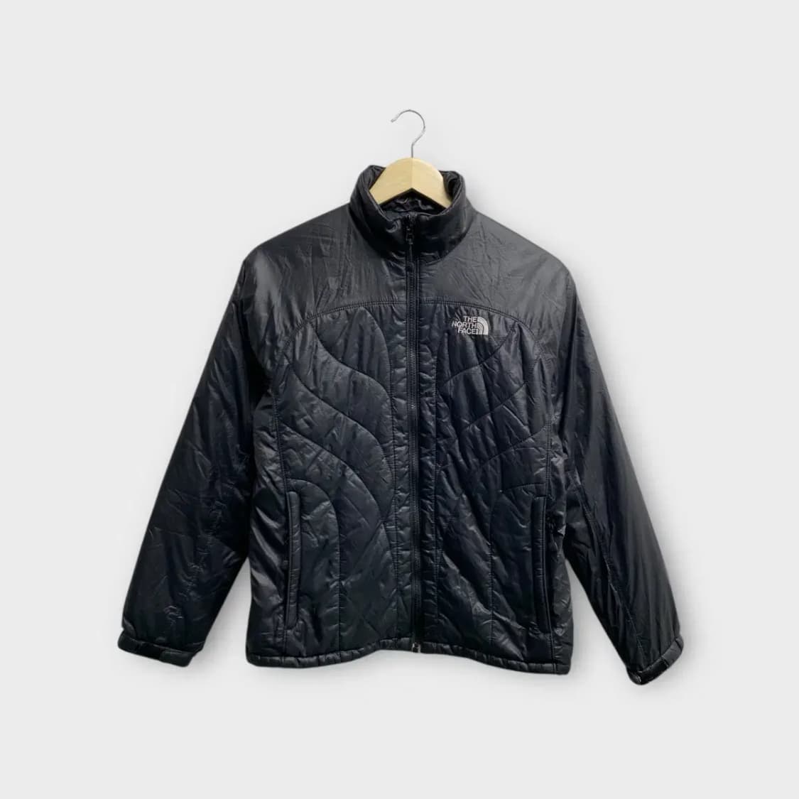 노스페이스 블랙 경량패딩 90 상품이미지1