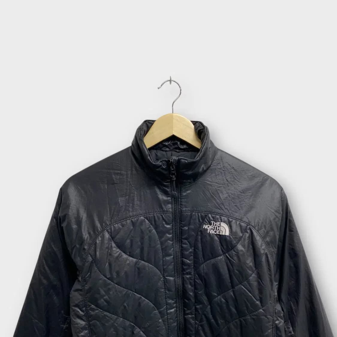 노스페이스 블랙 경량패딩 90 상품이미지2