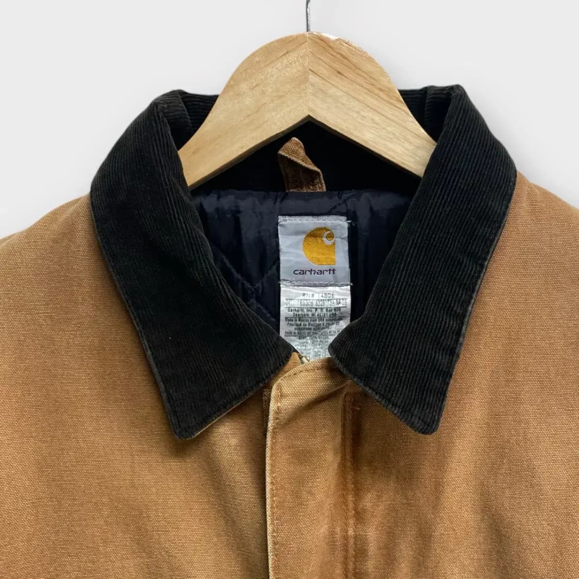 칼하트 C26 트레디셔널 카멜 누빔 워크자켓 L-XL 상품이미지3