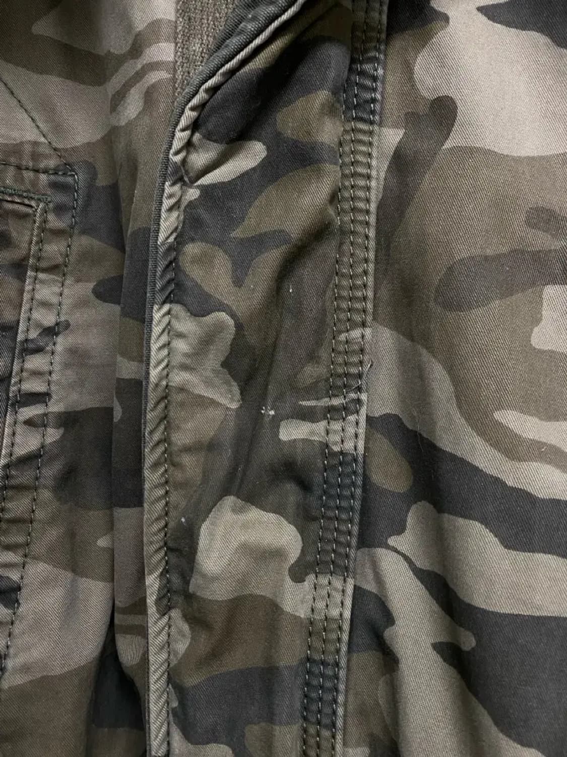 아베크롬비 카모 밀리터리 야상패딩 L 상품이미지6