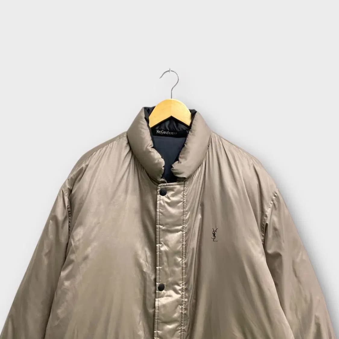 입생로랑 YSL 리버시블 블랙/베이지 구스 패딩 2XL 상품이미지4