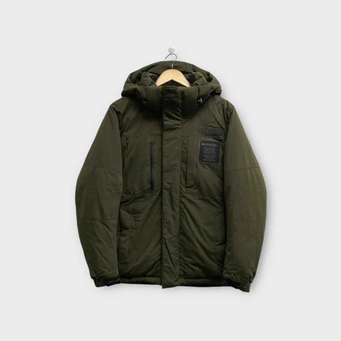 NBA 카키 덕다운 패딩 M 상품이미지1