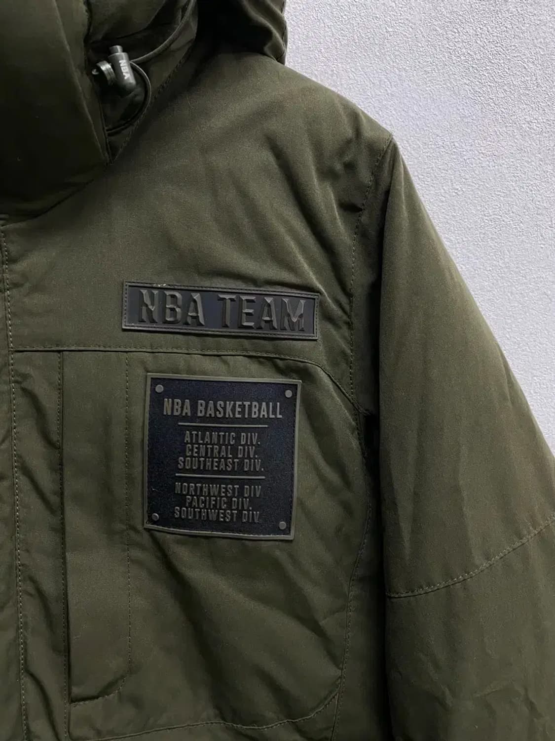 NBA 카키 덕다운 패딩 M 상품이미지6
