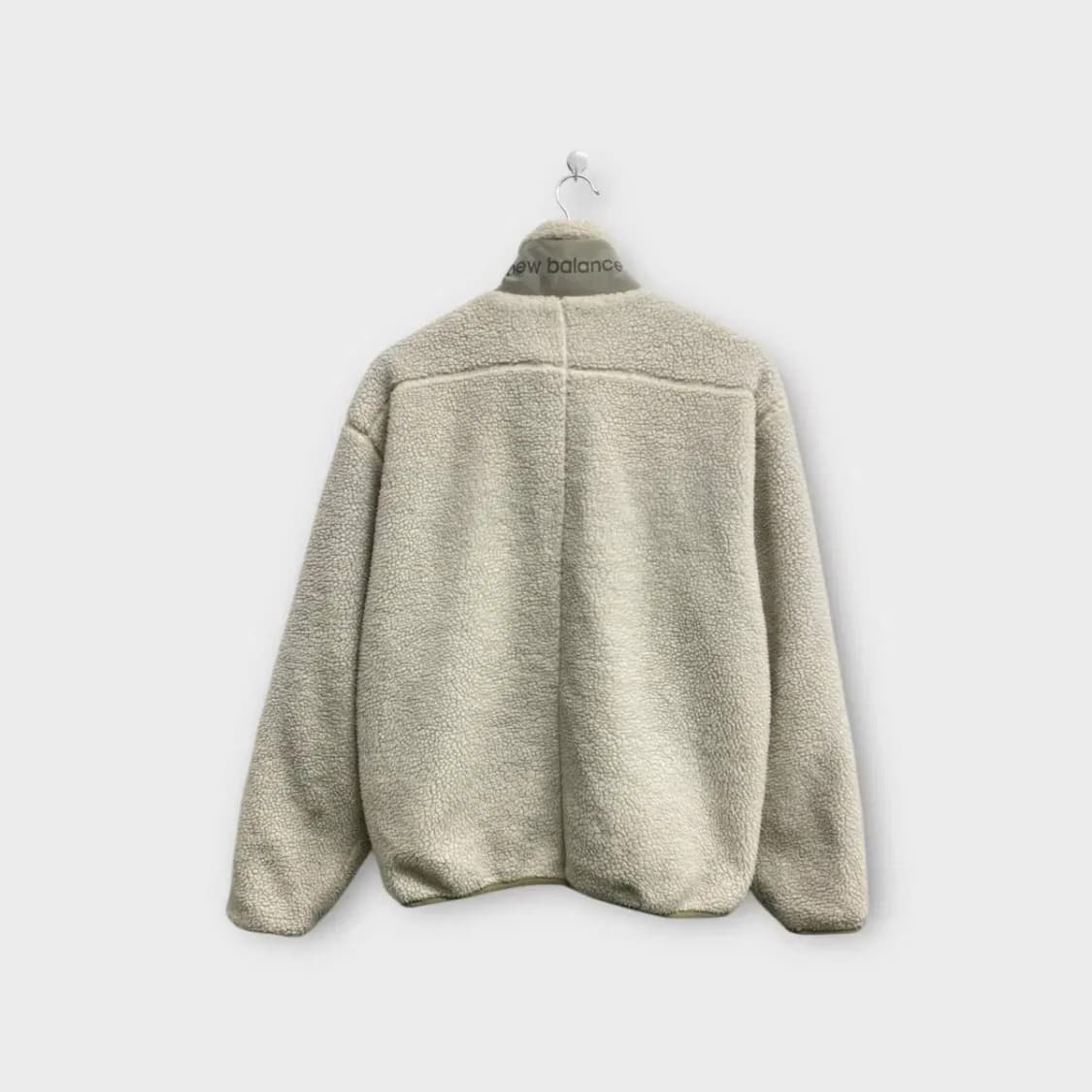 뉴발란스  NB 아이보리 뽀글이 집업 M 상품이미지3