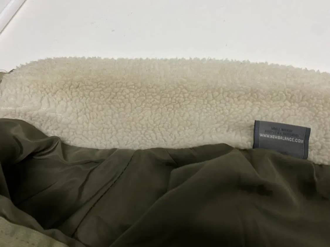 뉴발란스  NB 아이보리 뽀글이 집업 M 상품이미지7