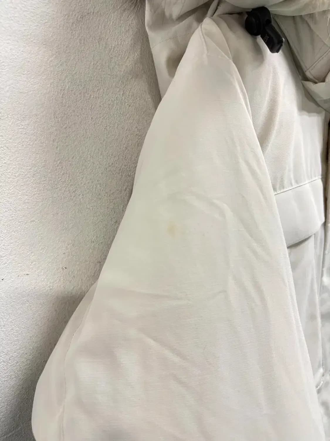 디스커버리 밀포드 아이보리패딩 95 상품이미지6