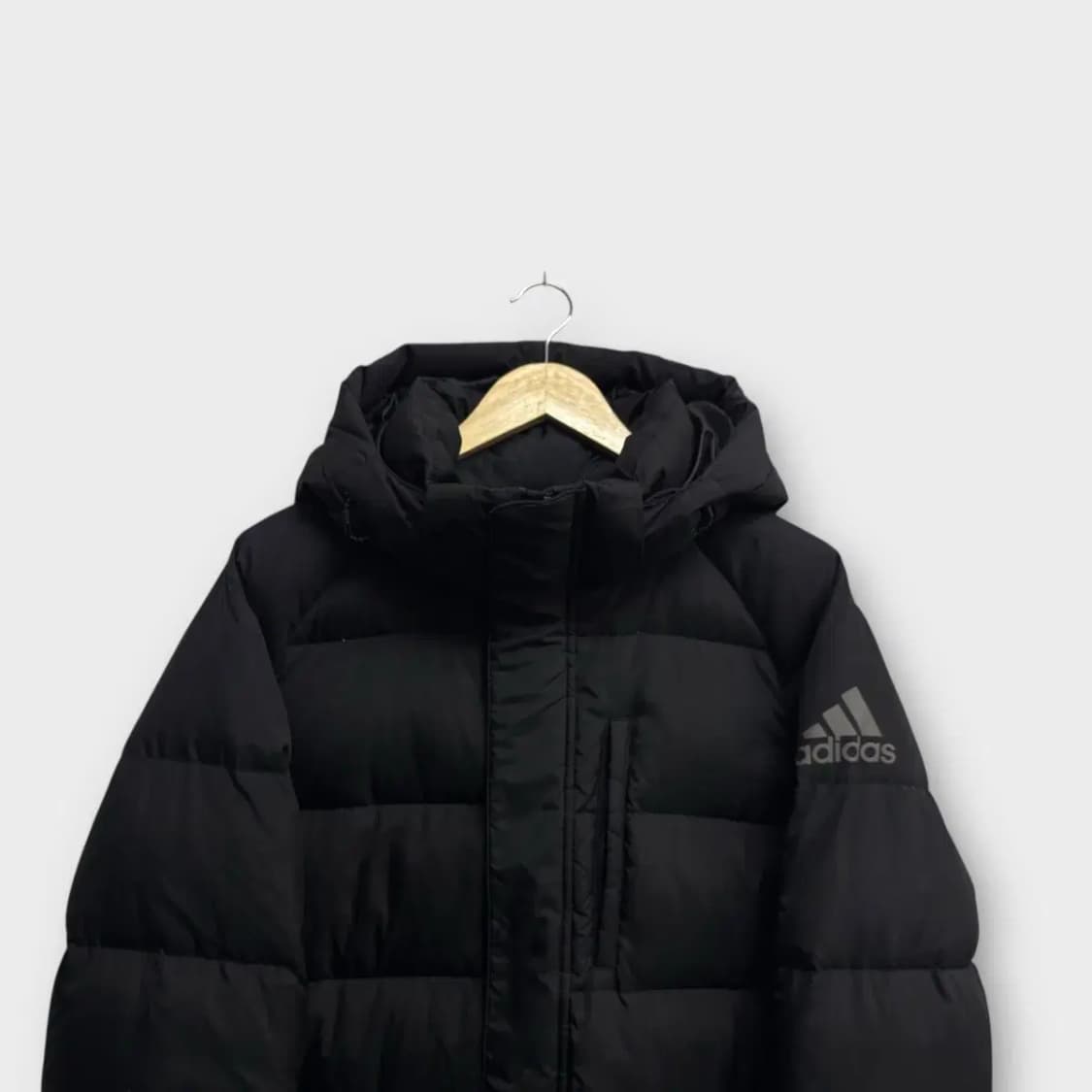 아디다스 로고 블랙 롱패딩 XL 상품이미지2
