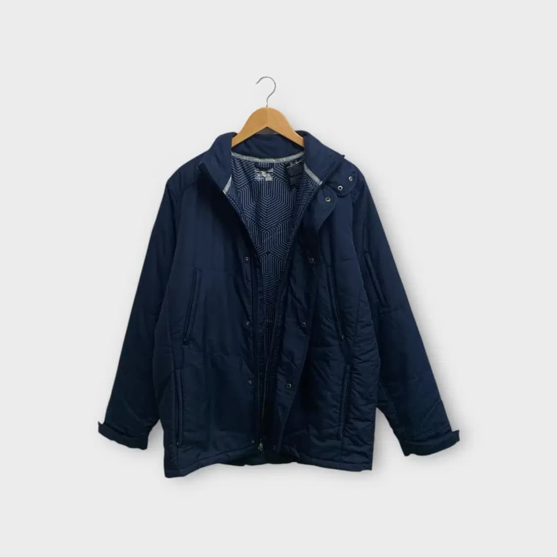 언더아머 토트넘 홋스퍼 네이비 패딩 L 상품이미지2