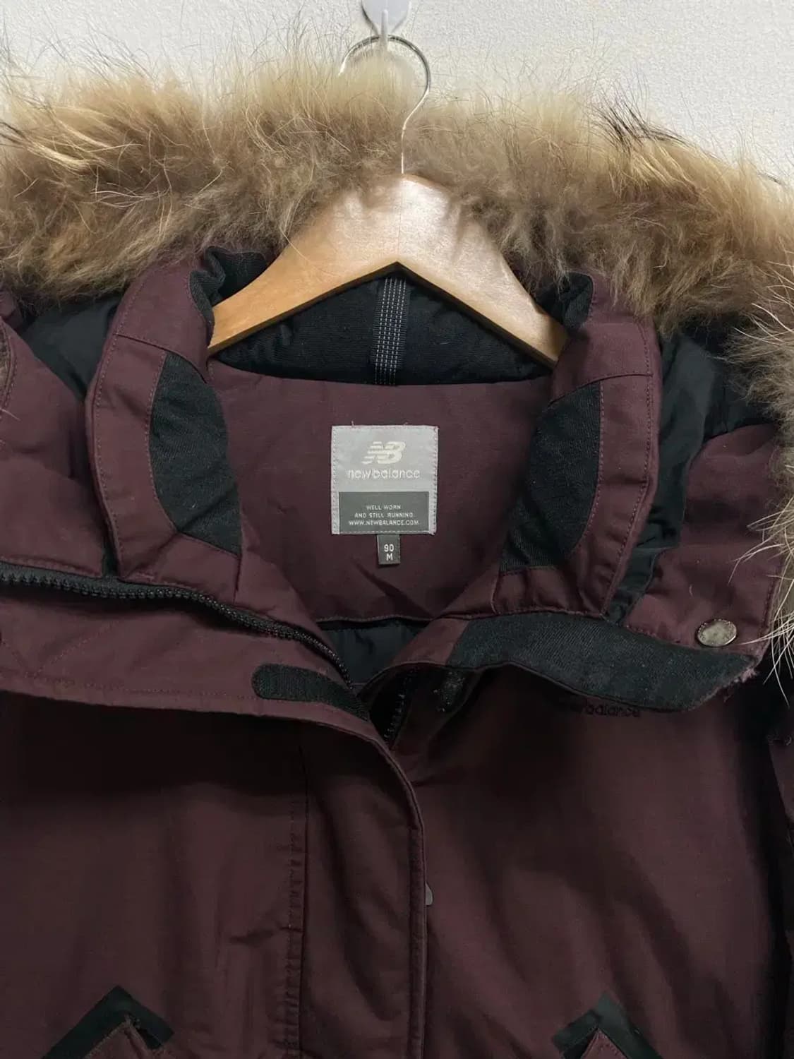뉴발란스 라쿤털 패딩 점퍼 버건디 M 상품이미지6