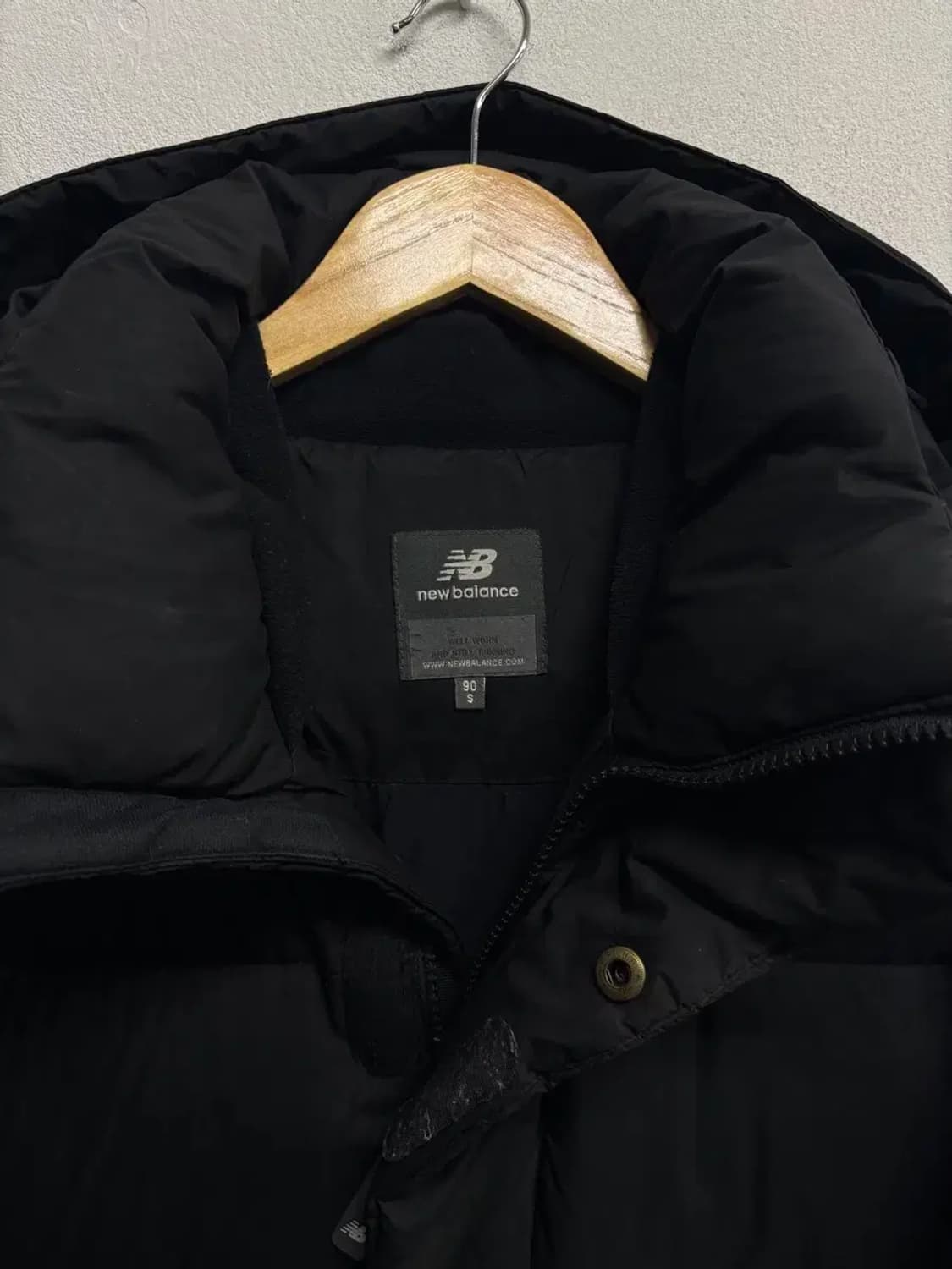 뉴발란스 NB 블랙 롱패딩 상품이미지4