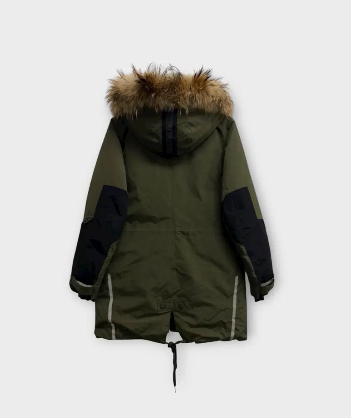 뉴발란스 NB 카키색 구스패딩 90 상품이미지3