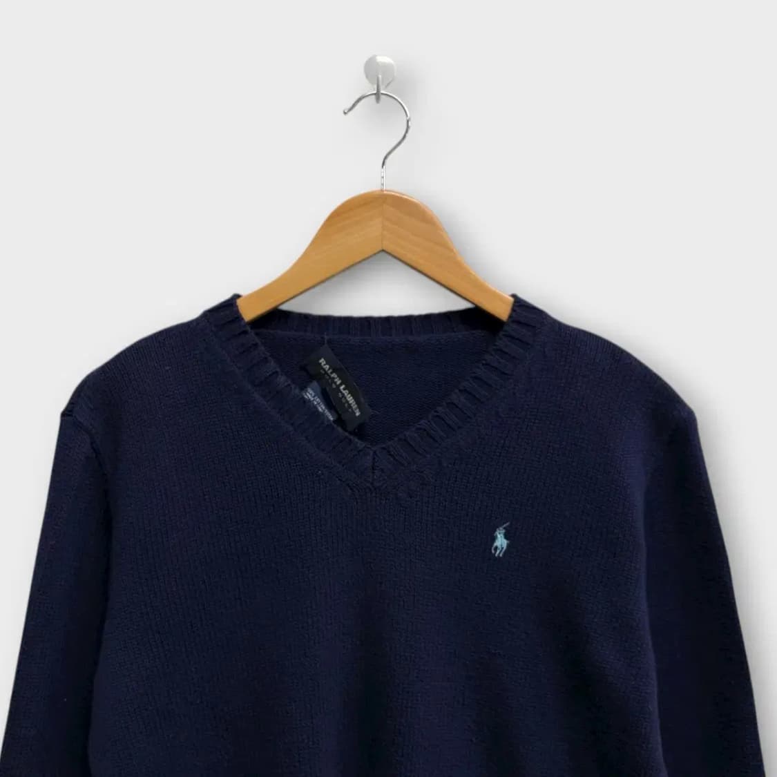 폴로 브이넥 네이비 니트 M 상품이미지2
