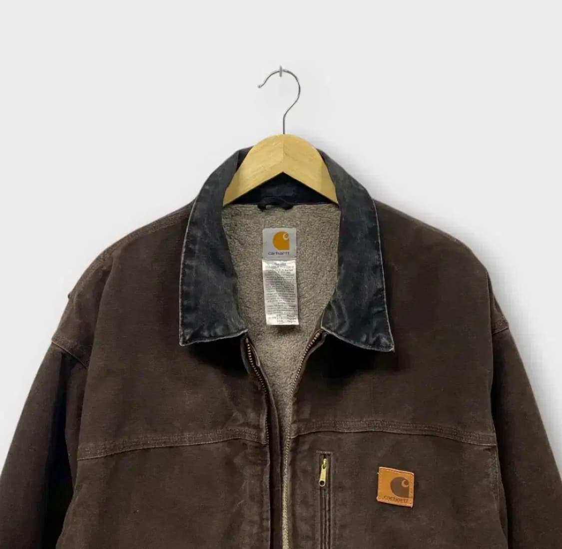 칼하트 쉐르파 샌드스톤 브라운 점퍼 L-XL 상품이미지3