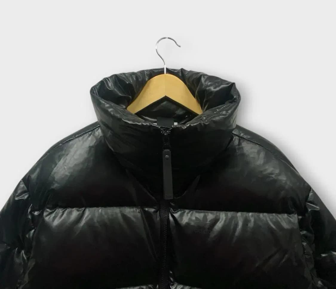 아디다스 오리지널 유광 숏패딩 덕다운 블랙 XS-M 상품이미지3