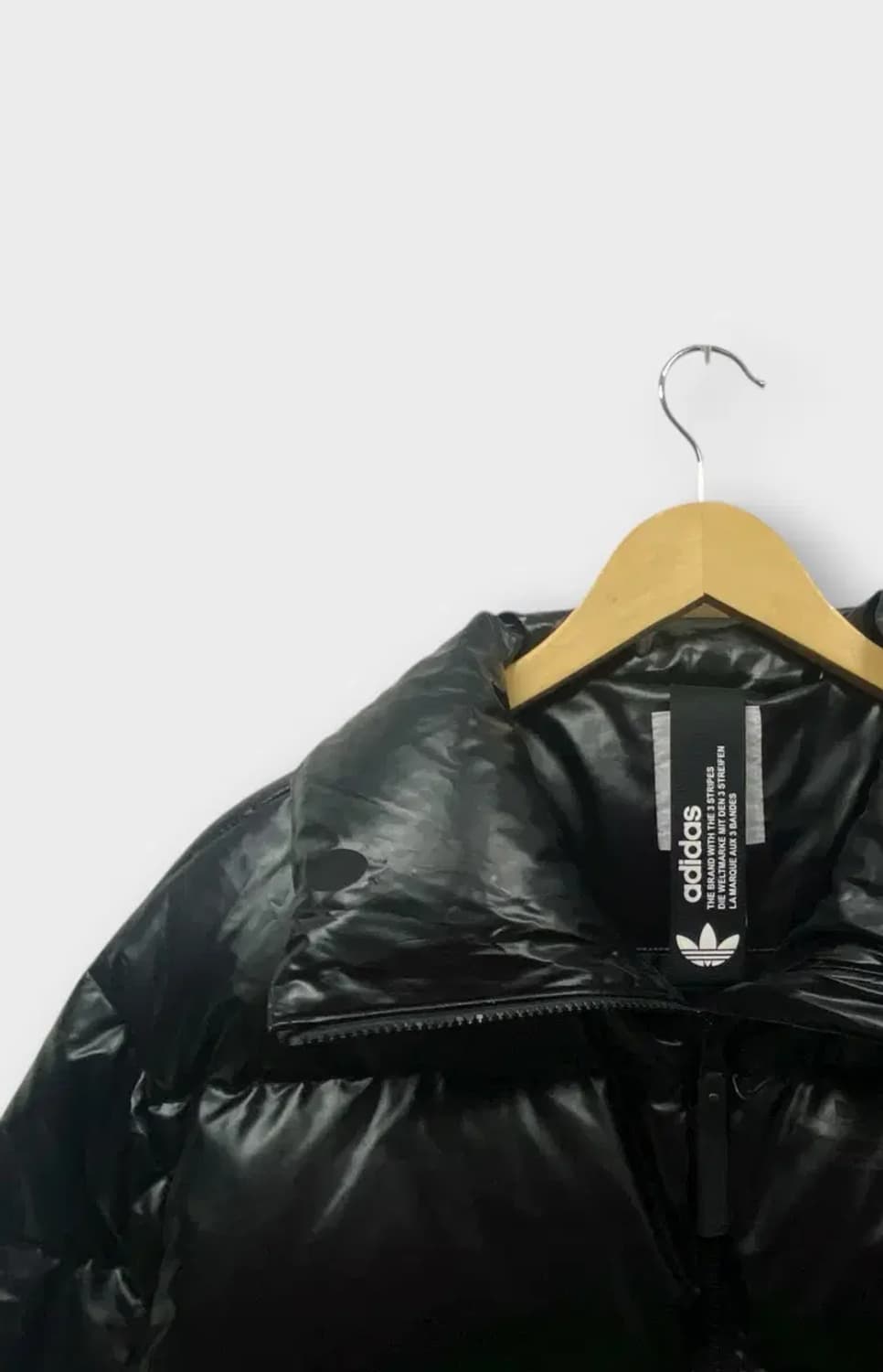 아디다스 오리지널 유광 숏패딩 덕다운 블랙 XS-M 상품이미지4