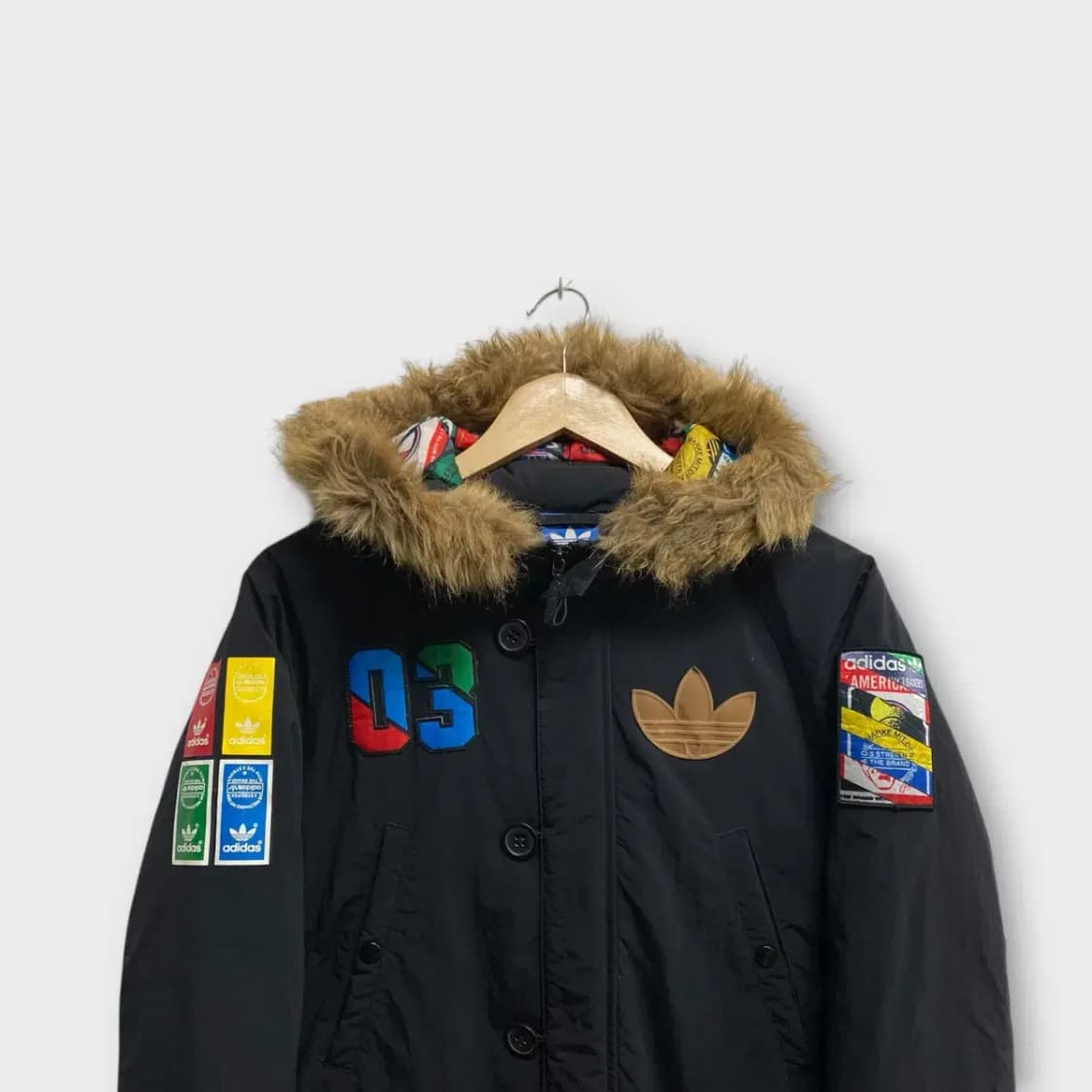 아디다스 불꽃 배지 덕다운 패딩 - 90 상품이미지2