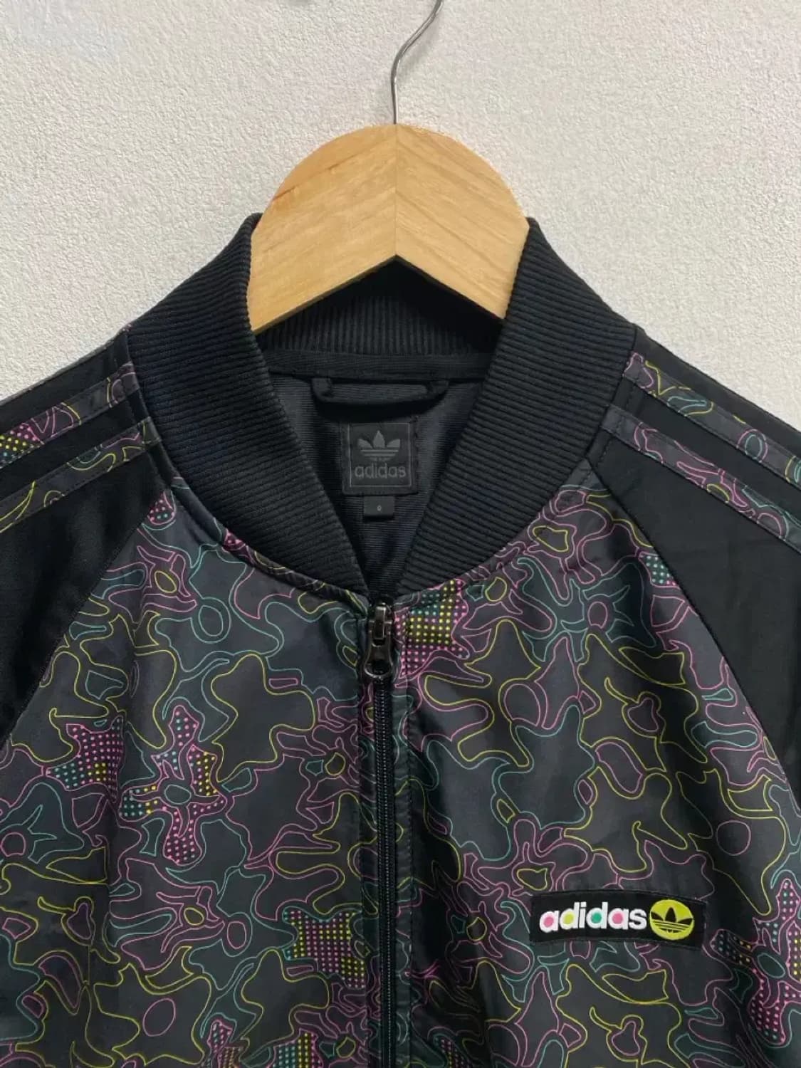 아디다스 크롭 져지 트랙탑 S-M 상품이미지4