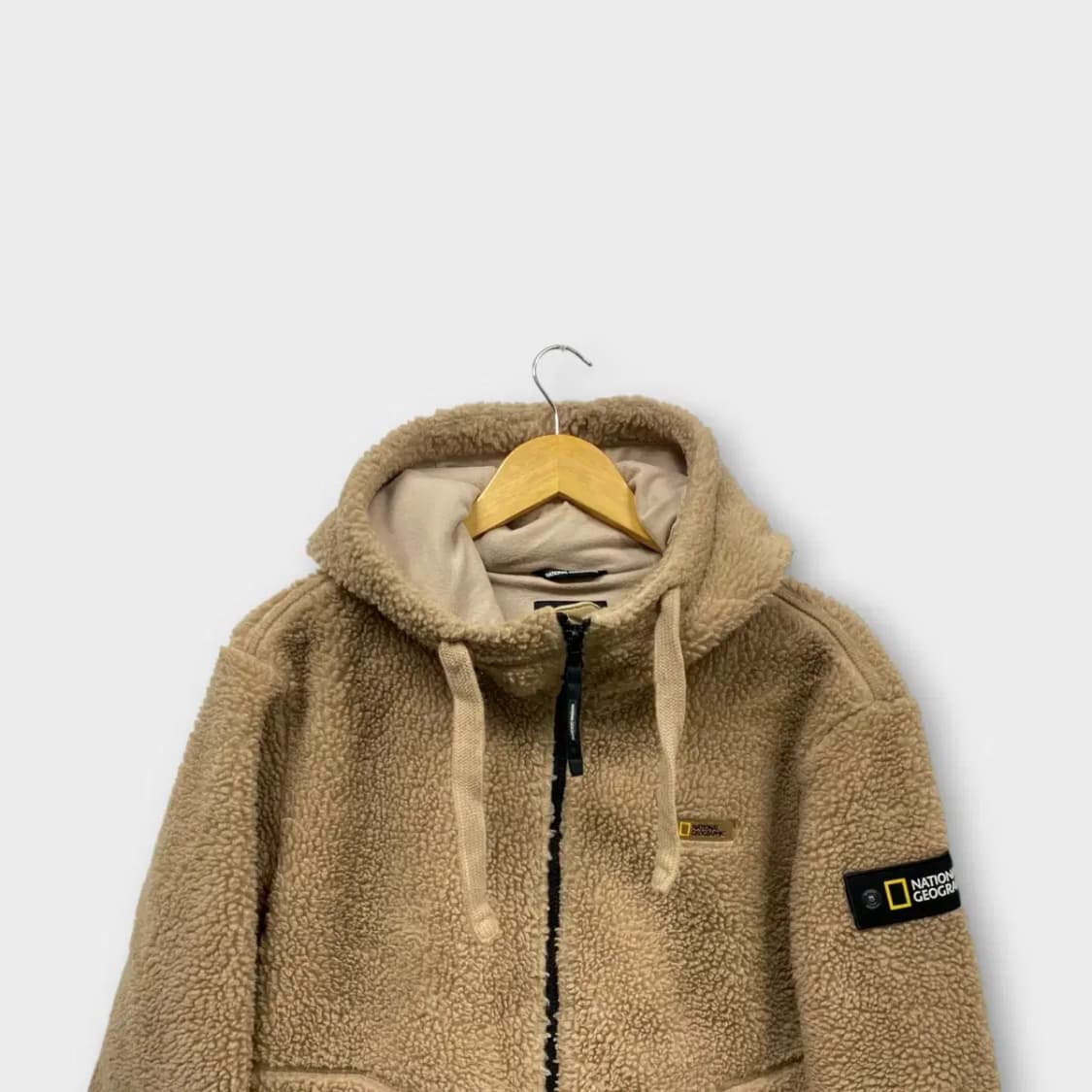 내셔널지오그래픽 뽀글이 후드집업 M 상품이미지3