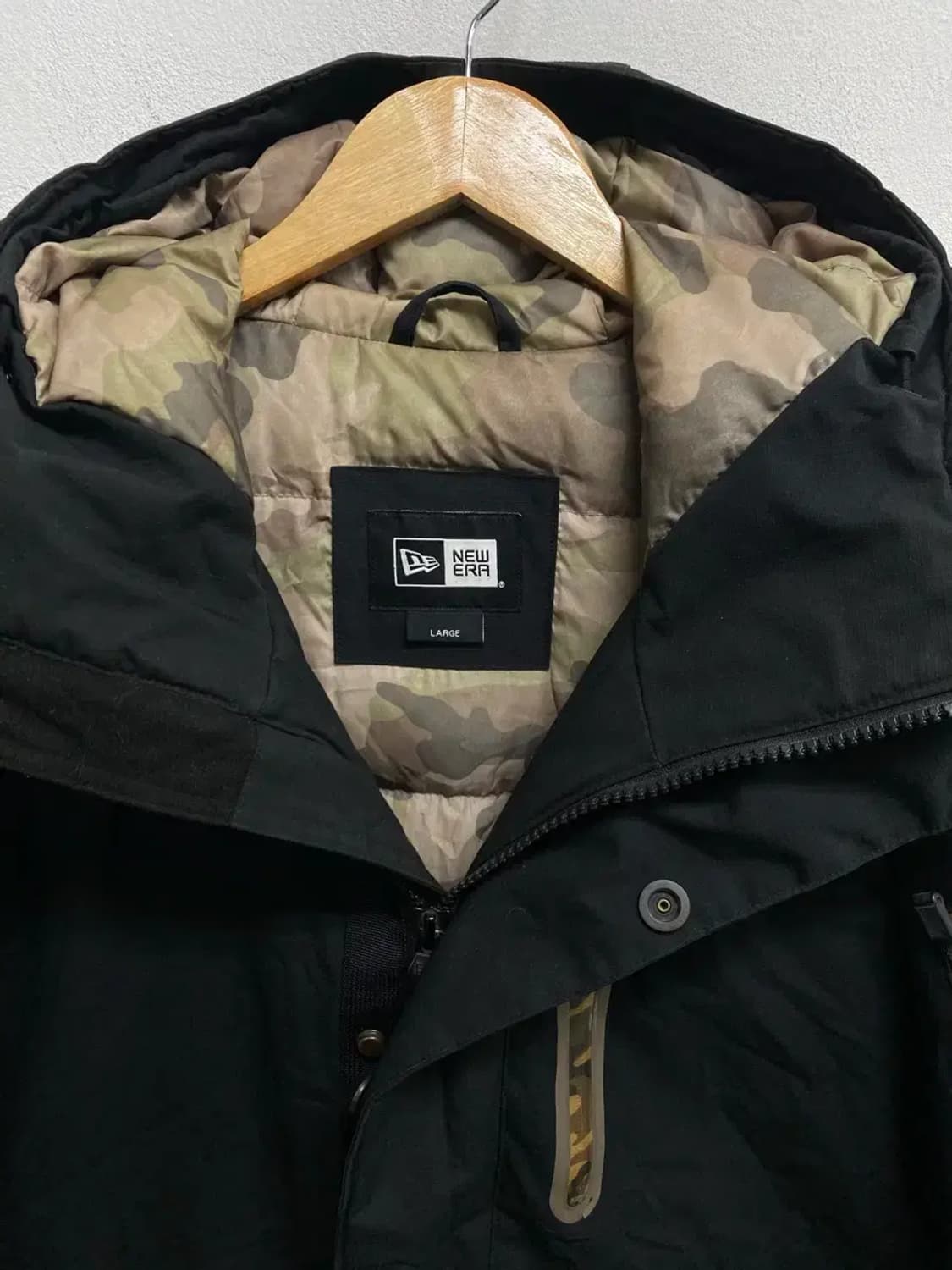 뉴에라 덕다운 패딩 L 상품이미지5