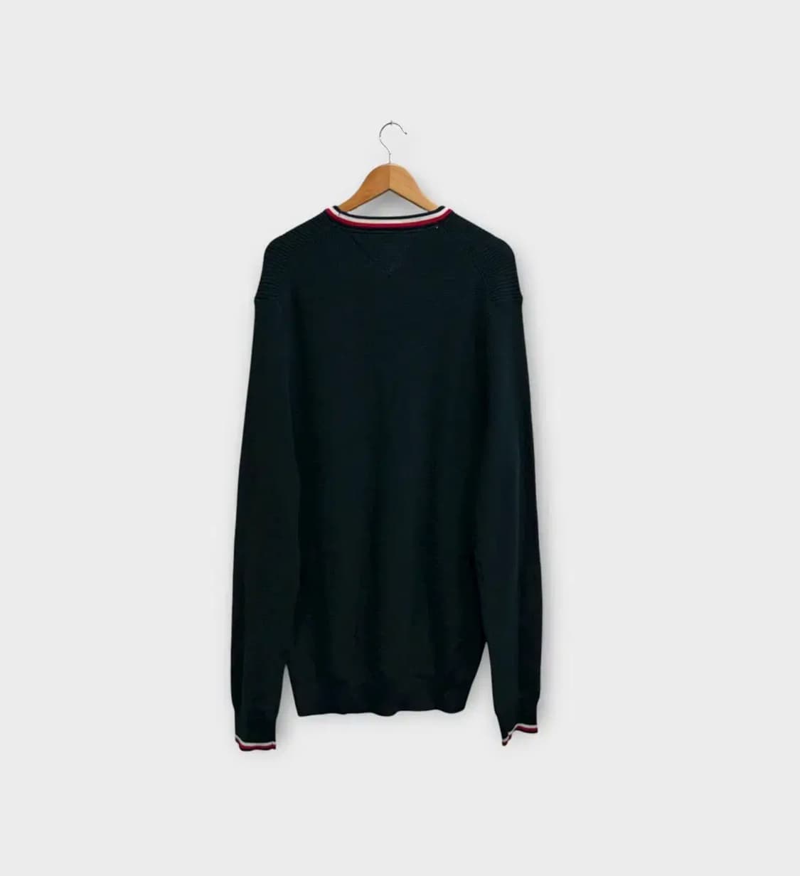 [새제품] 타미힐피거 넥포인트 니트 스웨터 3XL 상품이미지3