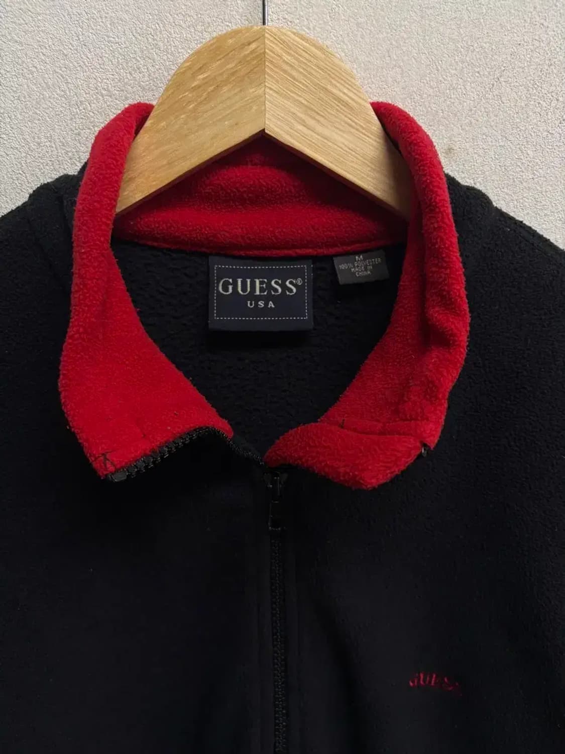 게스 블랙 플리스 반집업 M 상품이미지4