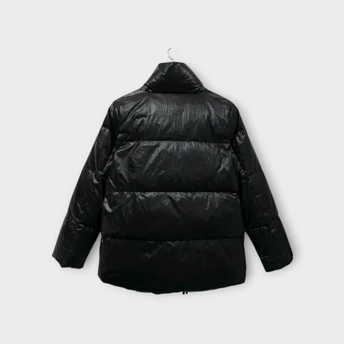 폴앤조 글로시 유광 다운 패딩 S 상품이미지3
