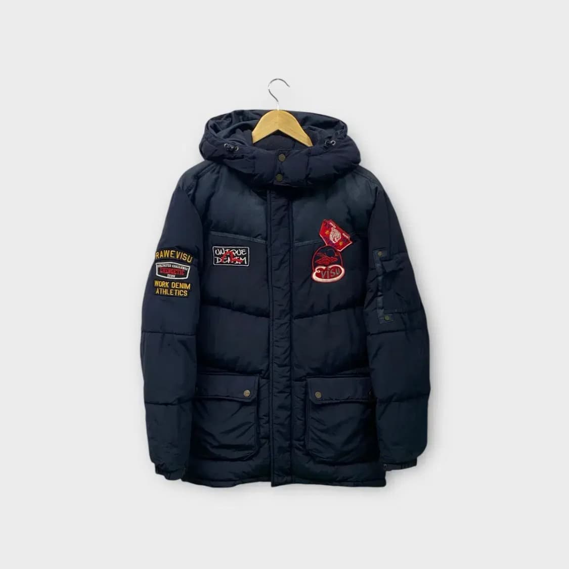 에비수 EVISU 와펜 패딩 L 상품이미지1