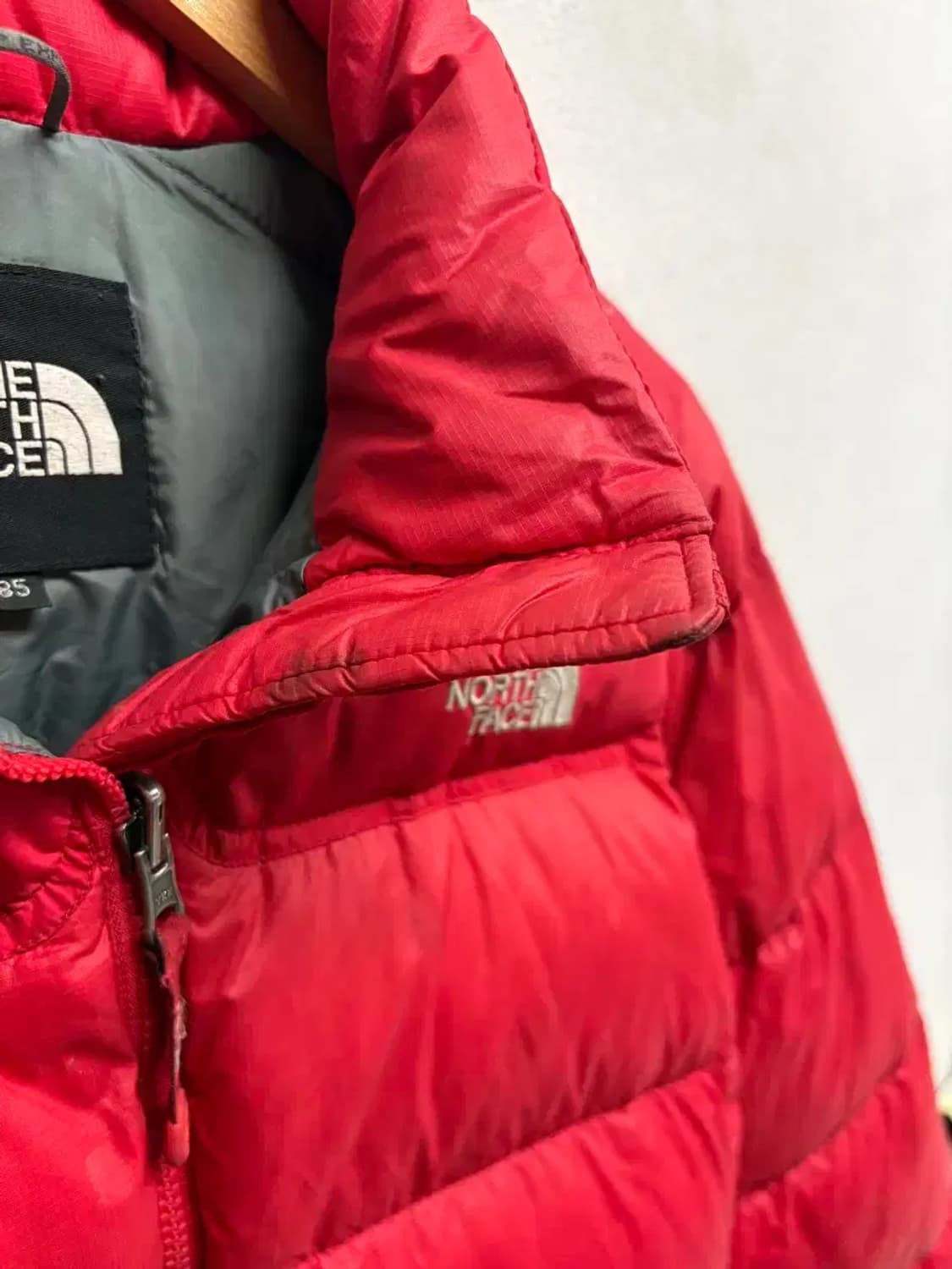 노스페이스 레드 눕시 패딩 - 85 상품이미지10