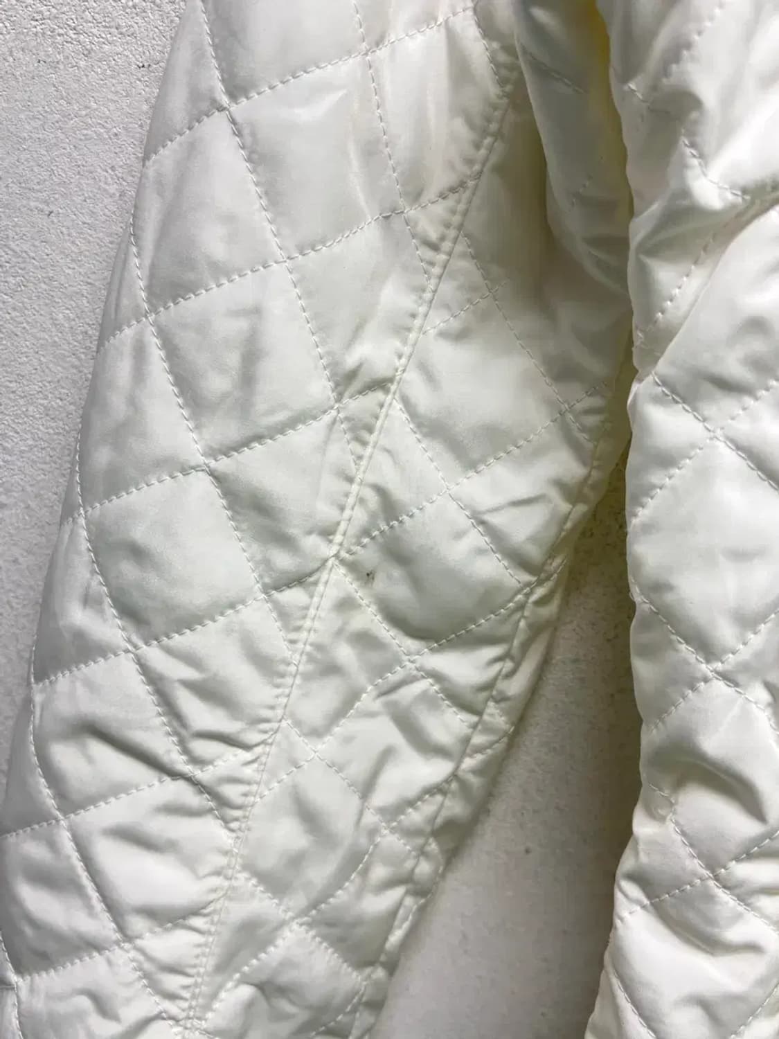 디스커버리 화이트 경량패딩 90 상품이미지6