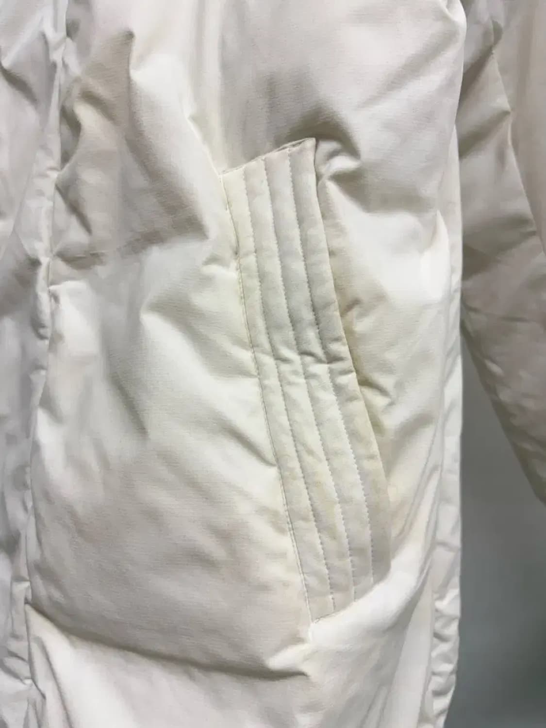 데상트 화이트 덕다운 롱패딩 90 상품이미지9