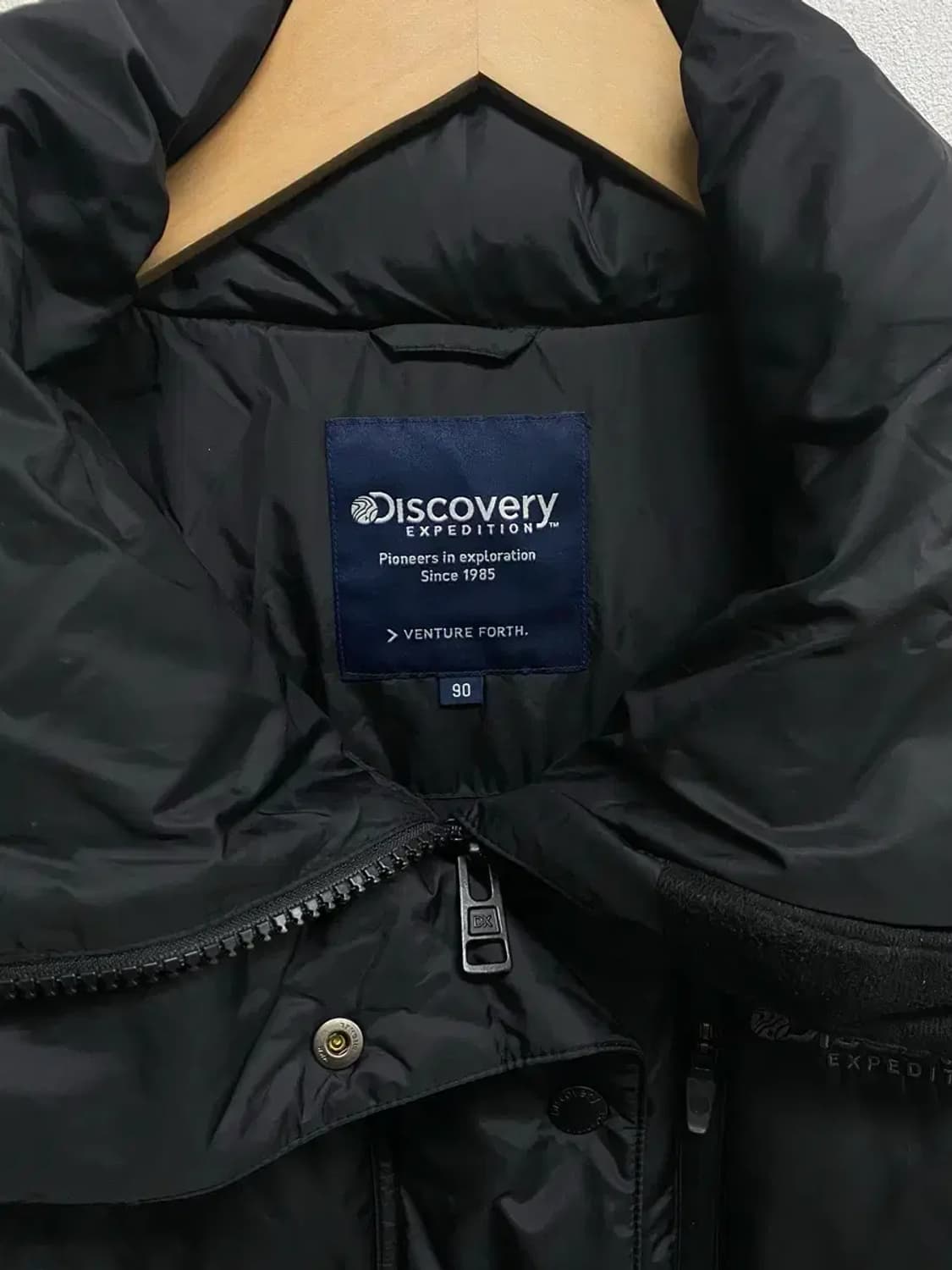 디스커버리 블랙 패딩 90 상품이미지4