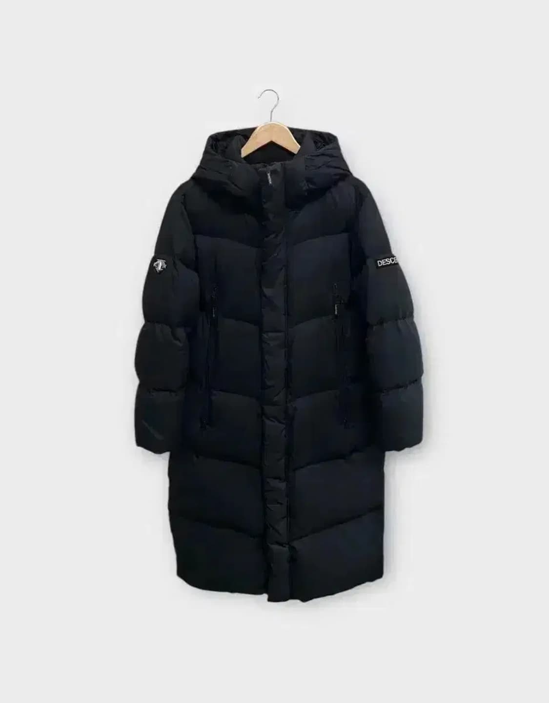 데상트 올블랙 덕다운 롱패딩 90 상품이미지1