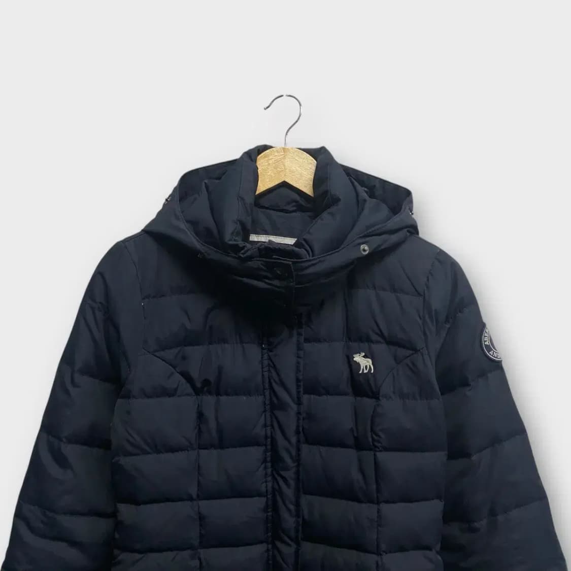 아베크롬비 네이비 패딩 M 상품이미지2