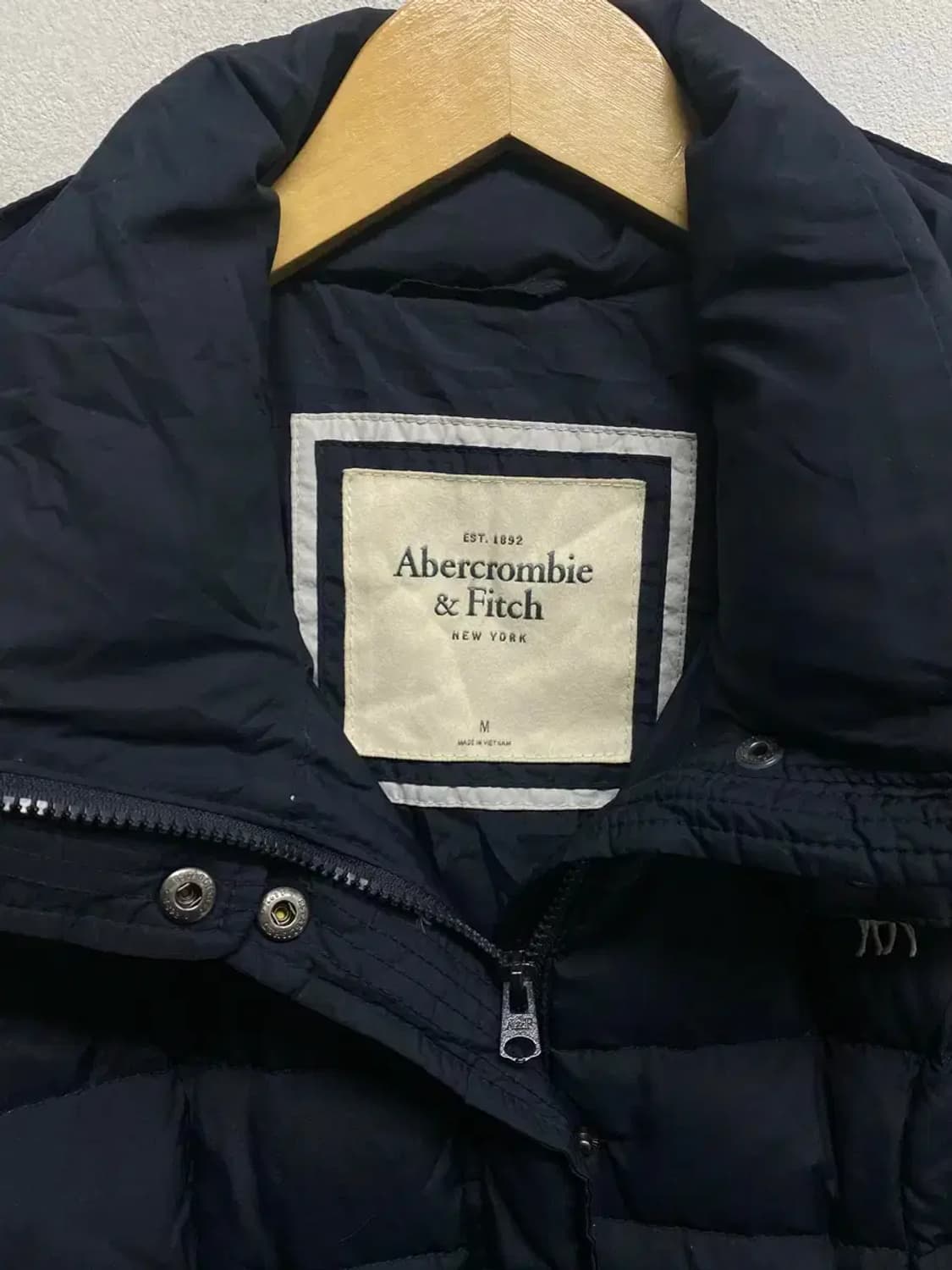 아베크롬비 네이비 패딩 M 상품이미지5