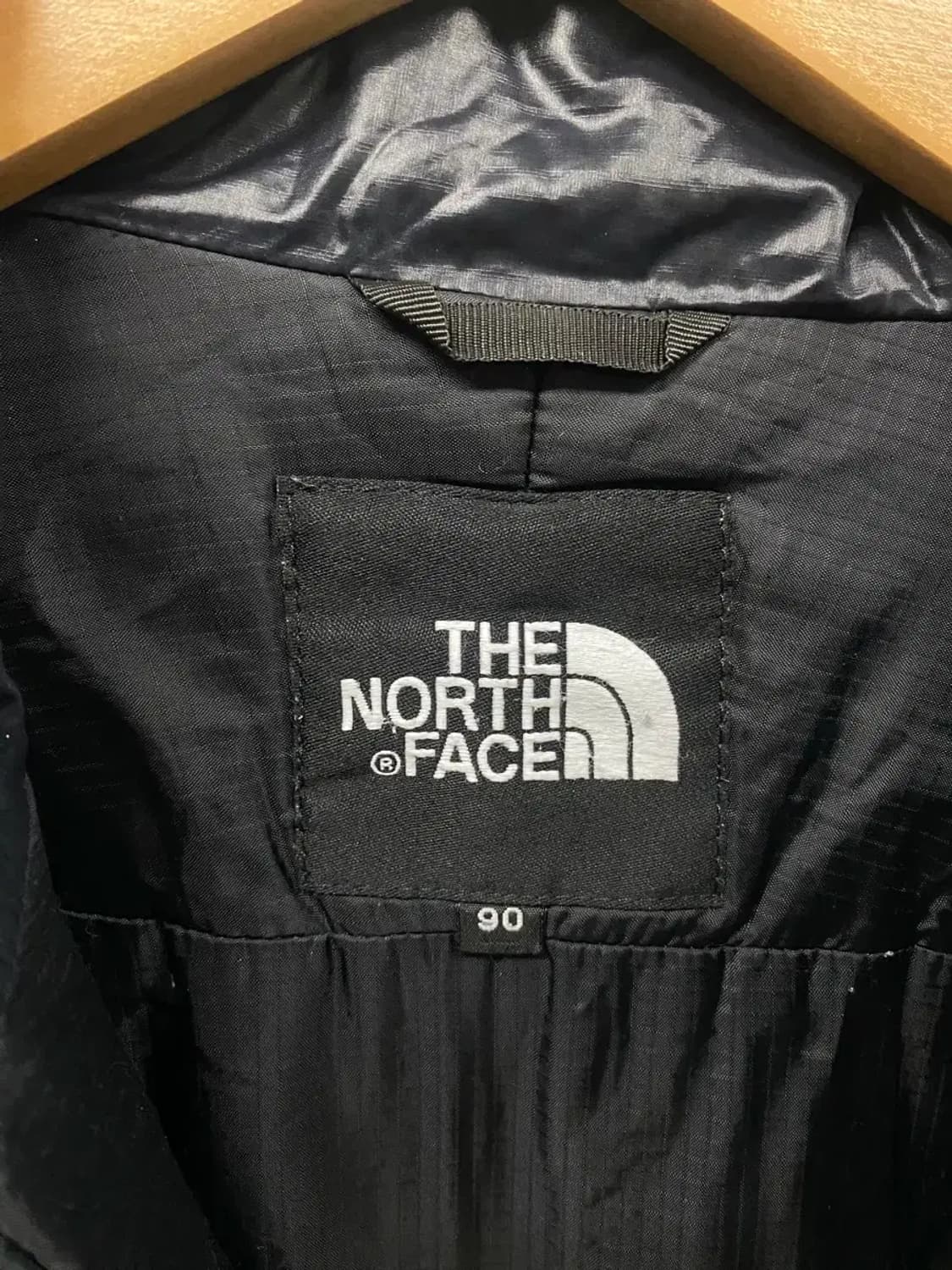 노스페이스 내피 경량패딩 90 상품이미지4