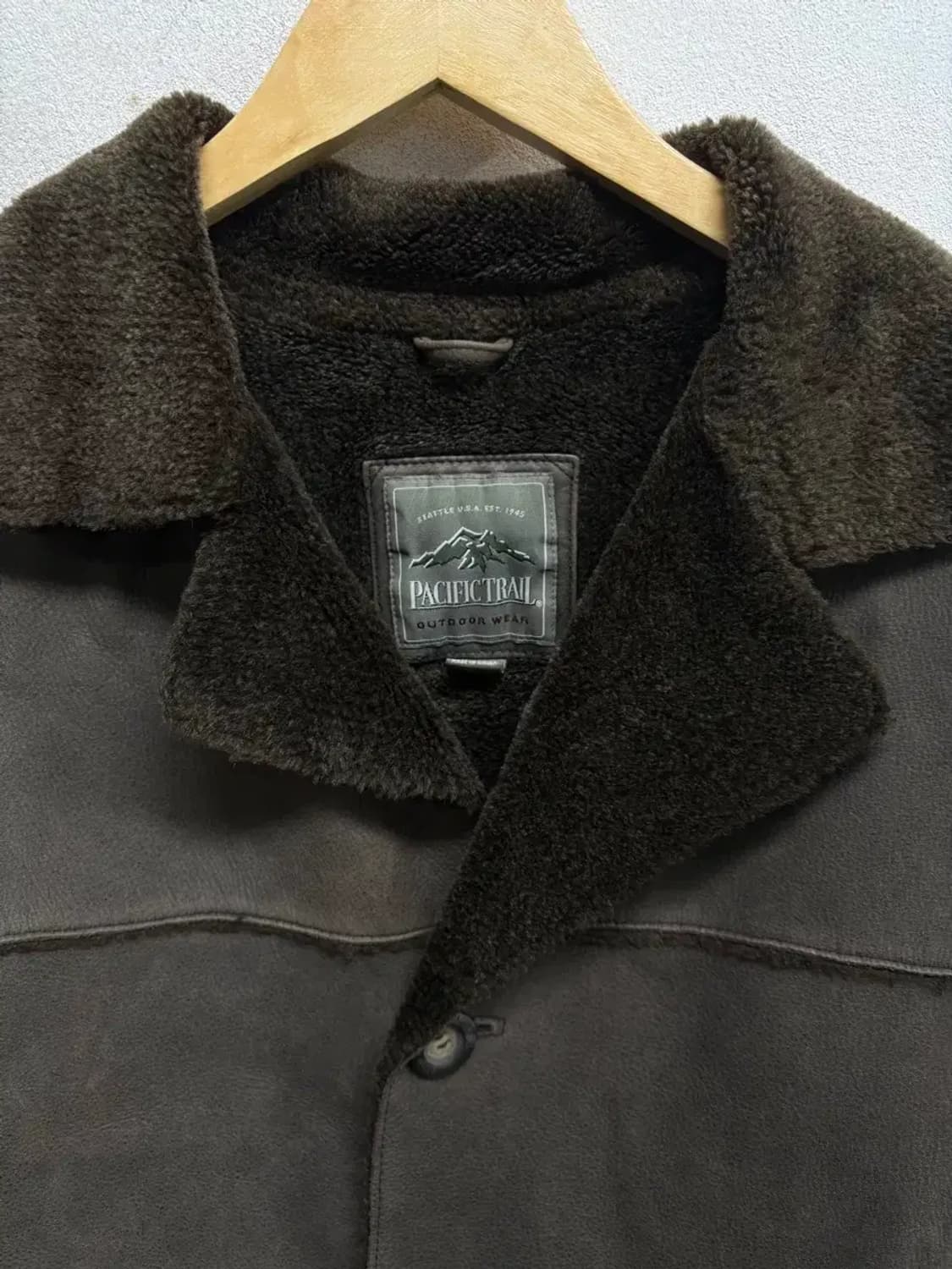 퍼시픽트레일 카키 브라운 무스탕 점퍼 L 상품이미지4