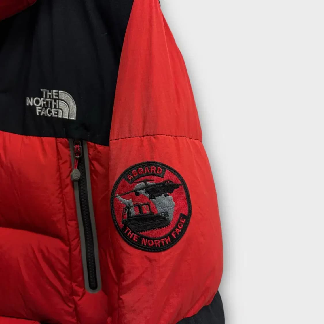 노스페이스 아스가르드 구스패딩 S 상품이미지4