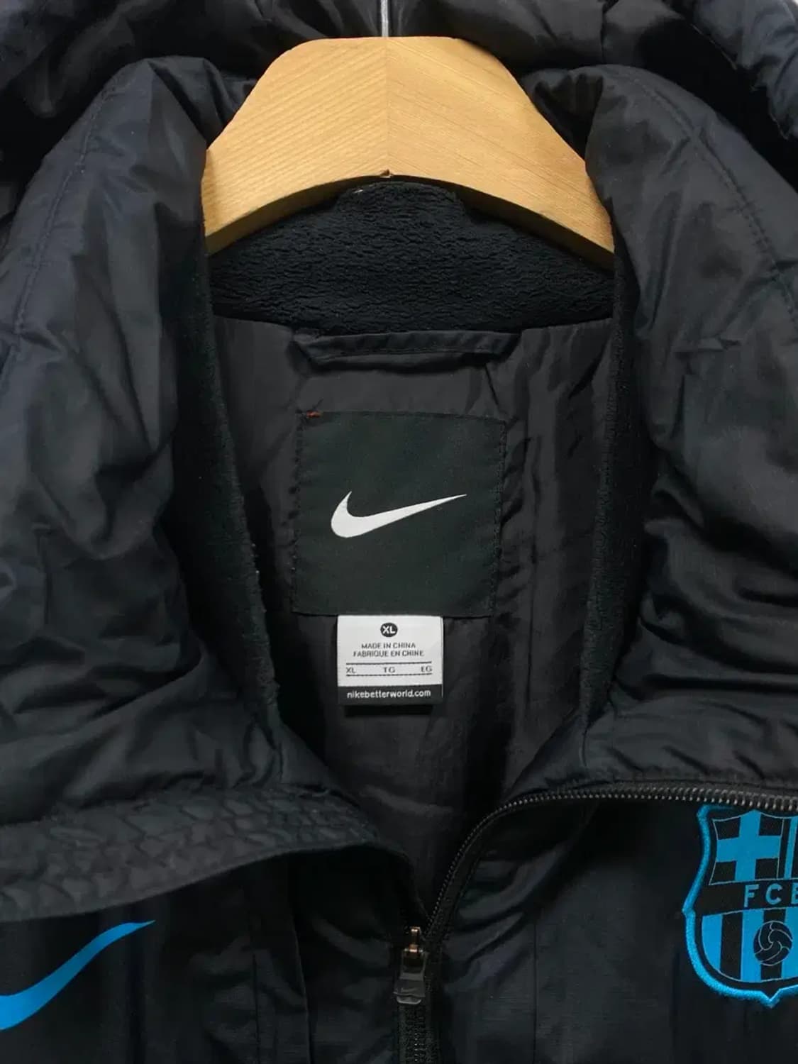 나이키 바르셀로나 패딩 블랙/블루 XL 상품이미지4