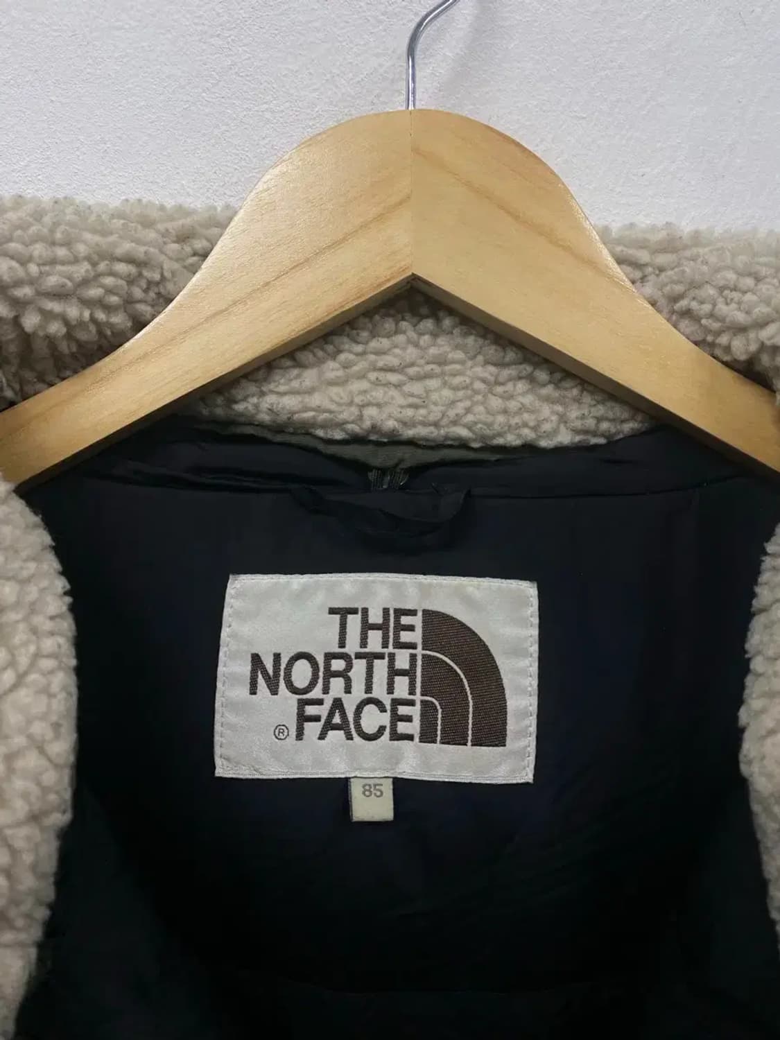 노스페이스 알파 패딩 구스다운 카키 85 상품이미지8