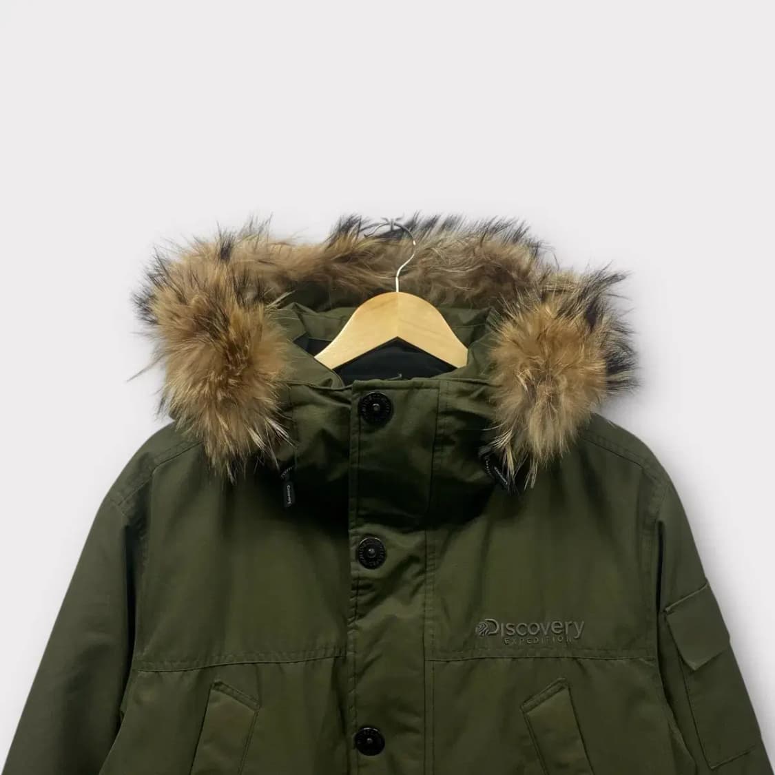 디스커버리 익스페디션 카키색 패딩 95 상품이미지2